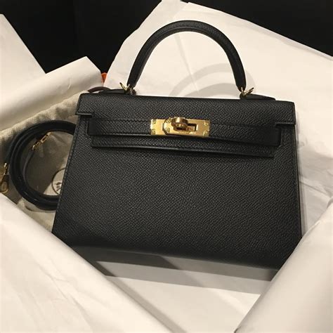 borsa kelly hermes nera|hermes kelly bag value.